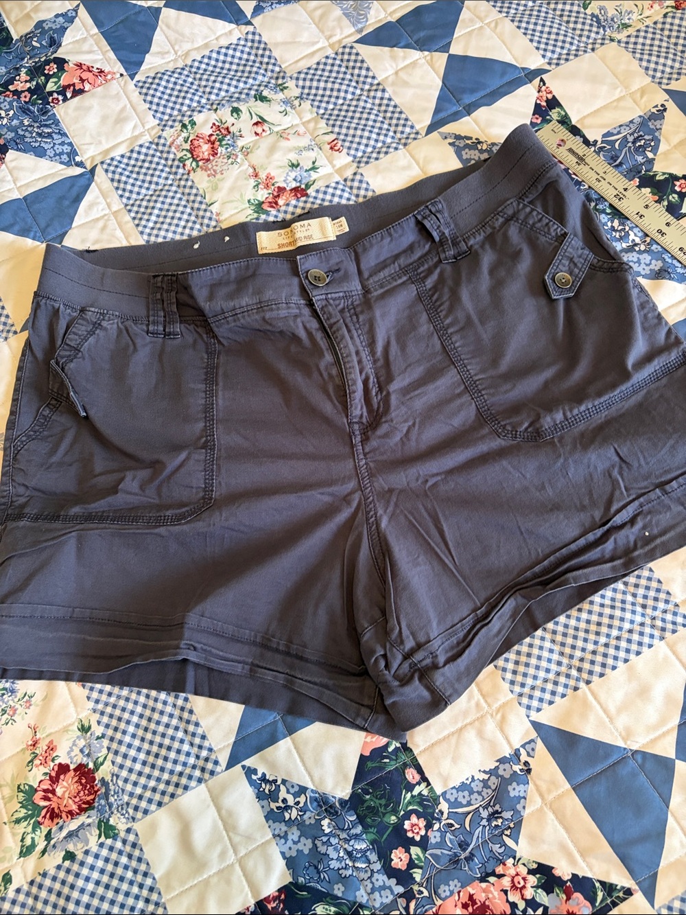 Women’s Dark Blue Cargo Shorts with Front Patch Pockets